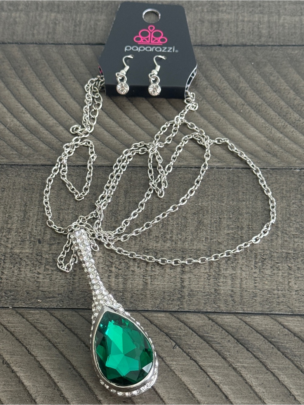 Paparazzi "Rosy Revival" Green Teardrop Necklace & Earrings